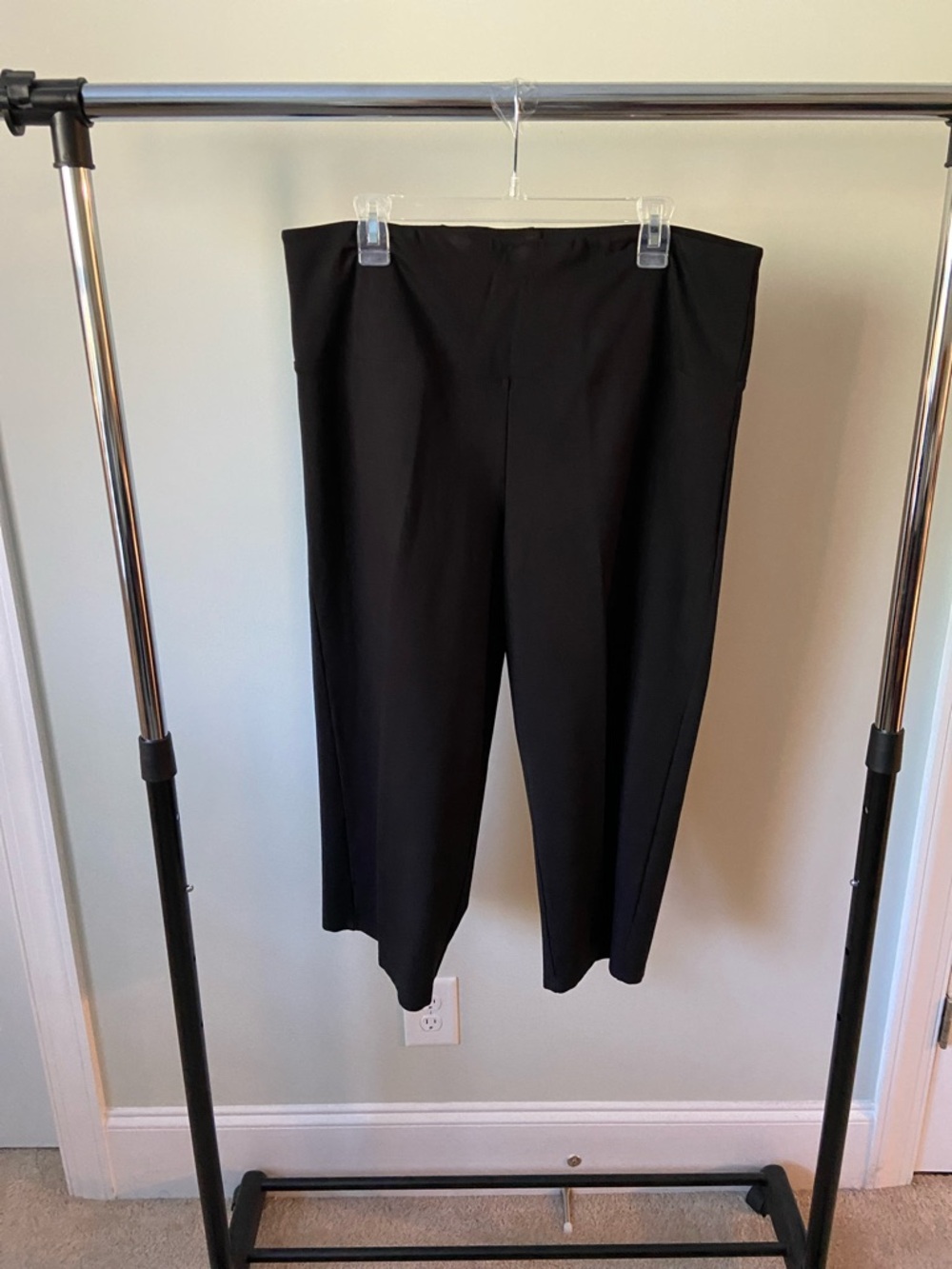 Jones New York Black Wide Waistband Wide Leg Casual Cropped Pants.